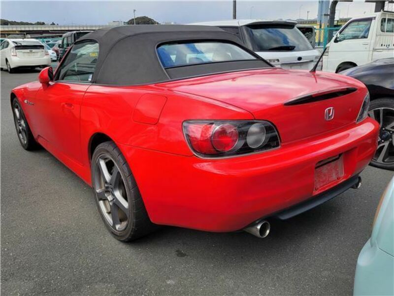 S2000