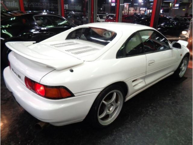 MR2