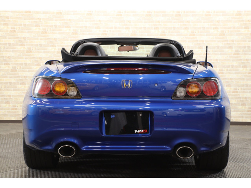 S2000