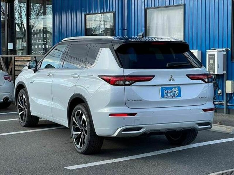 OUTLANDER PHEV