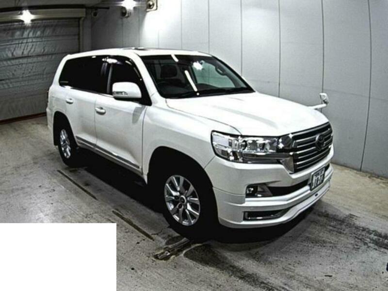 TOYOTA LAND CRUISER