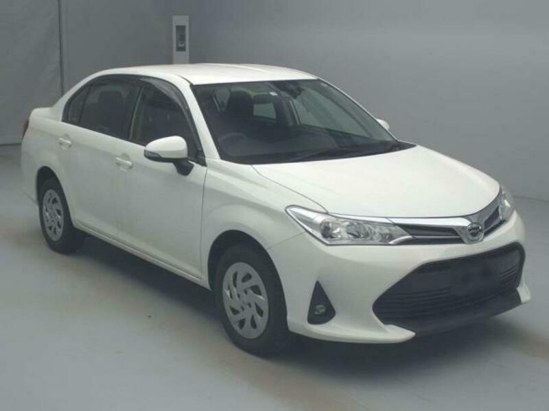 TOYOTA COROLLA AXIO