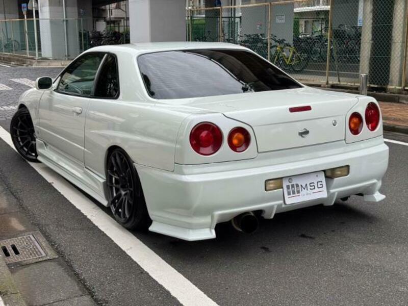 SKYLINE