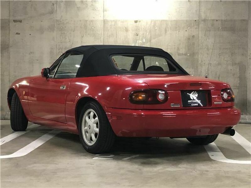 EUNOS ROADSTER