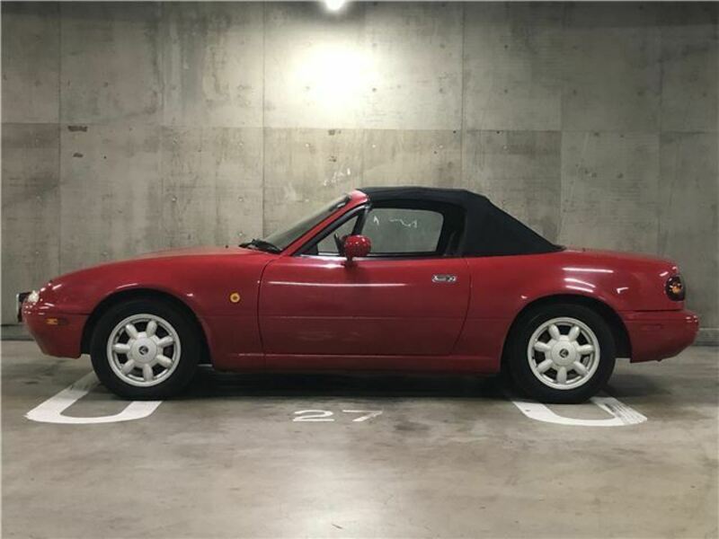 EUNOS ROADSTER