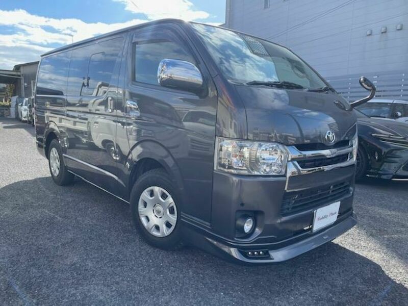 HIACE VAN