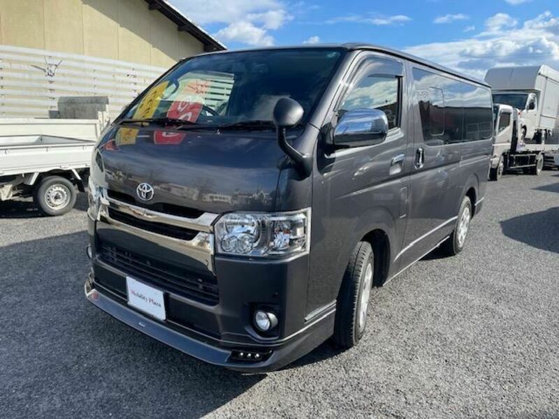 HIACE VAN