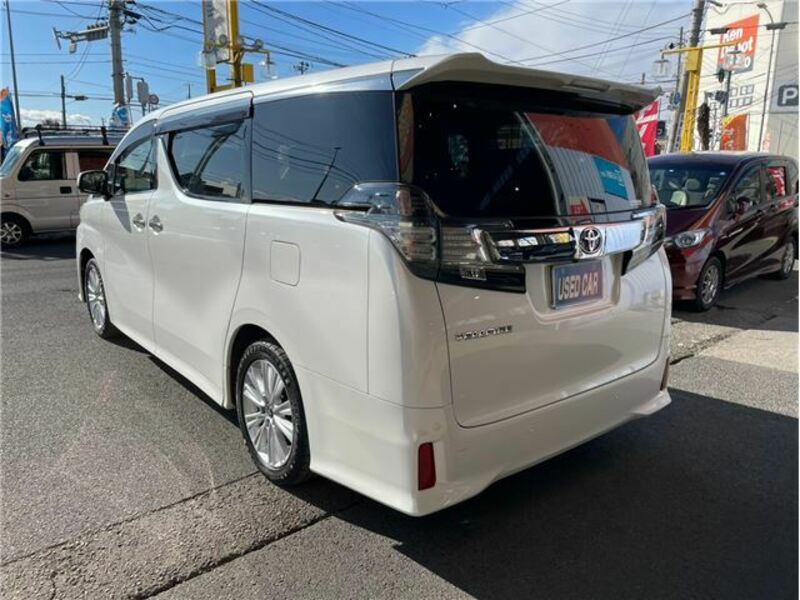 VELLFIRE