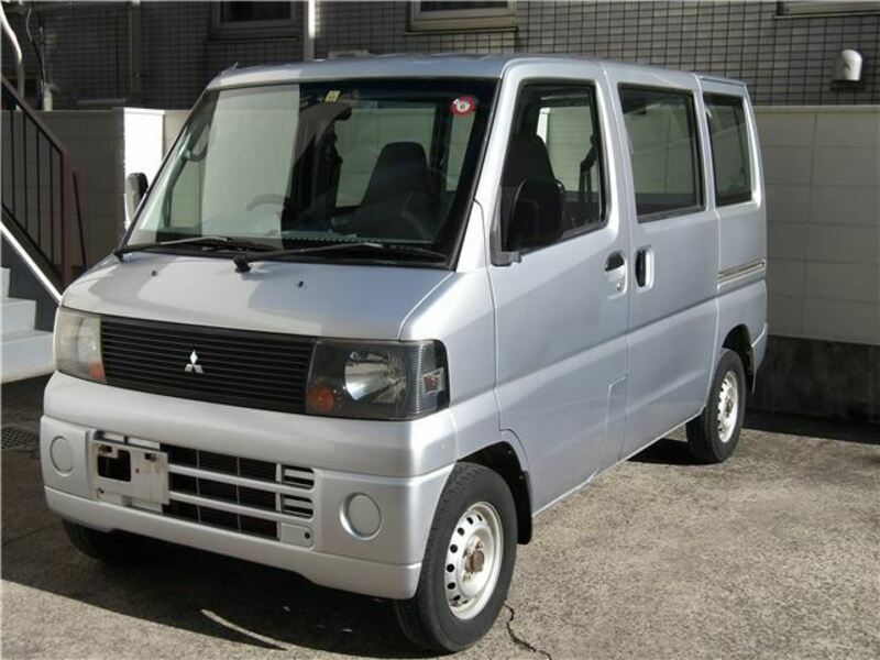 MITSUBISHI MINICAB VAN