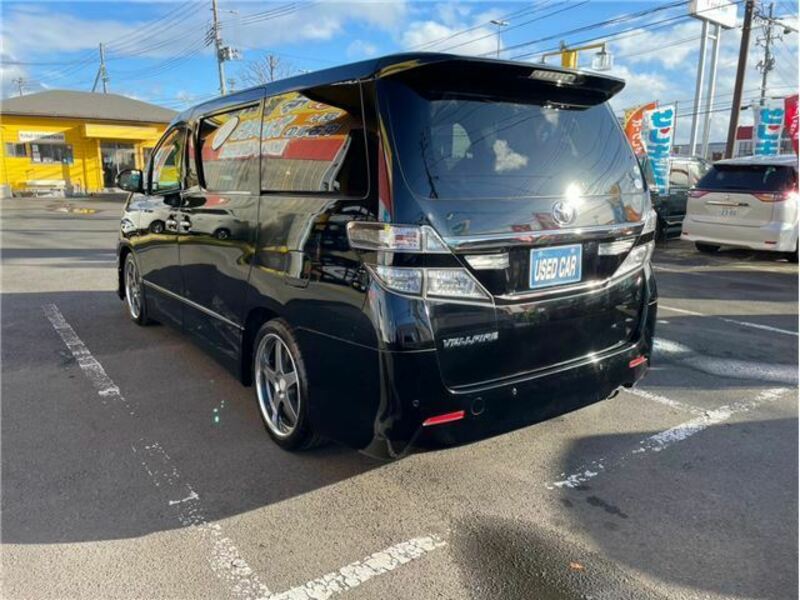 VELLFIRE