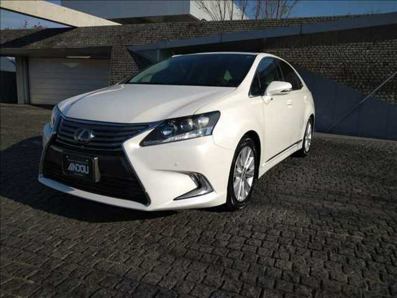 LEXUS HS