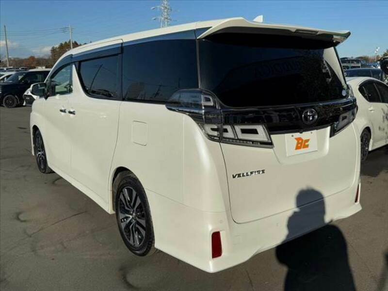 VELLFIRE