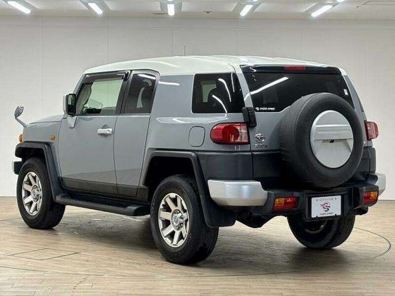 FJ CRUISER