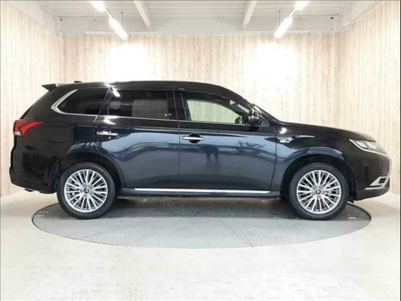 OUTLANDER PHEV