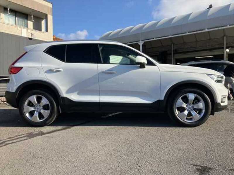 XC40