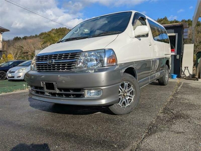 TOYOTA GRANVIA