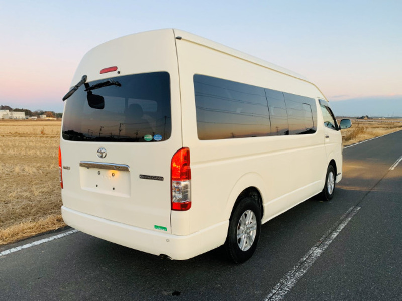 HIACE