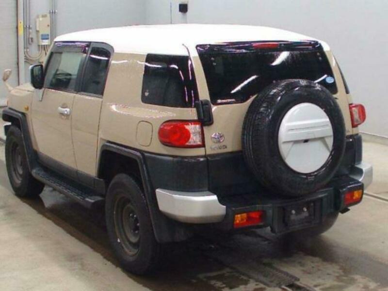 FJ CRUISER