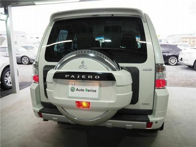 PAJERO