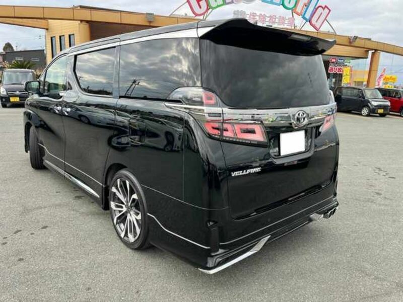 VELLFIRE