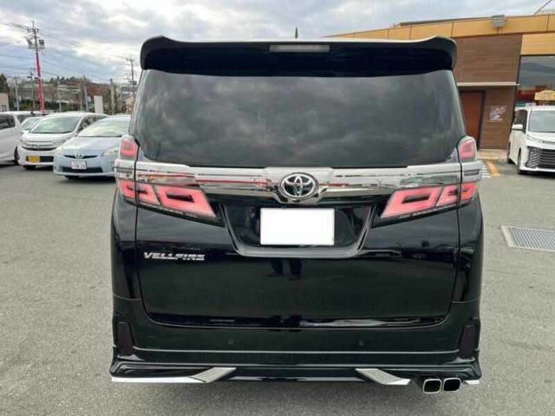 VELLFIRE