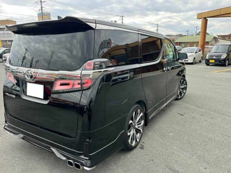 VELLFIRE