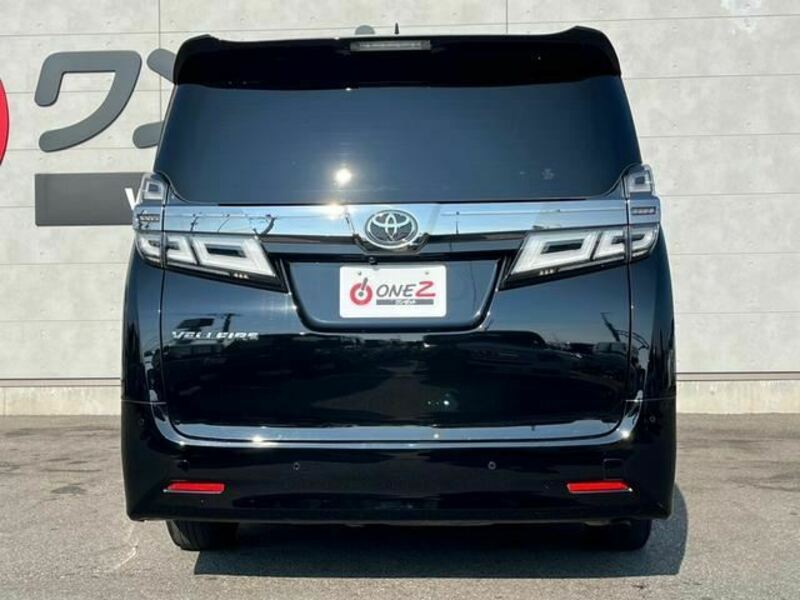 VELLFIRE