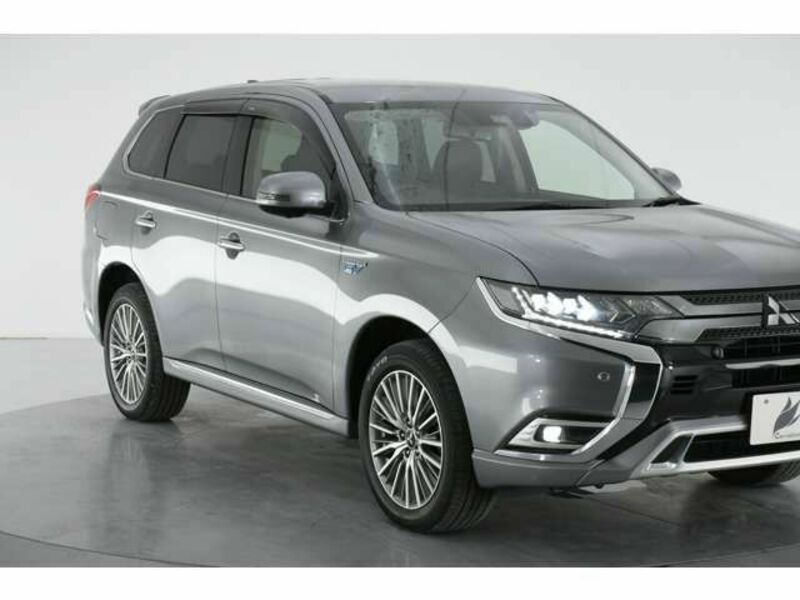 OUTLANDER PHEV