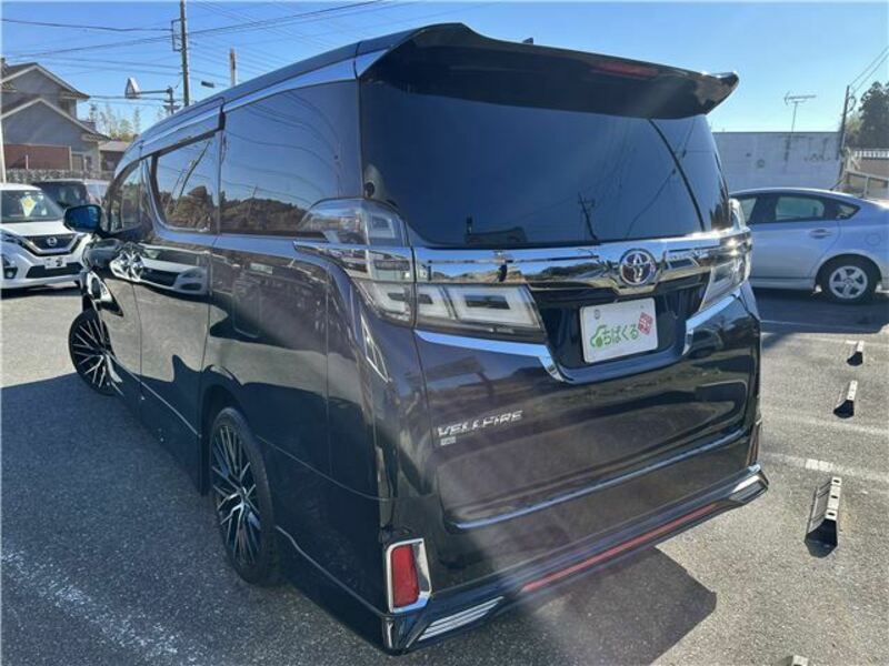 VELLFIRE