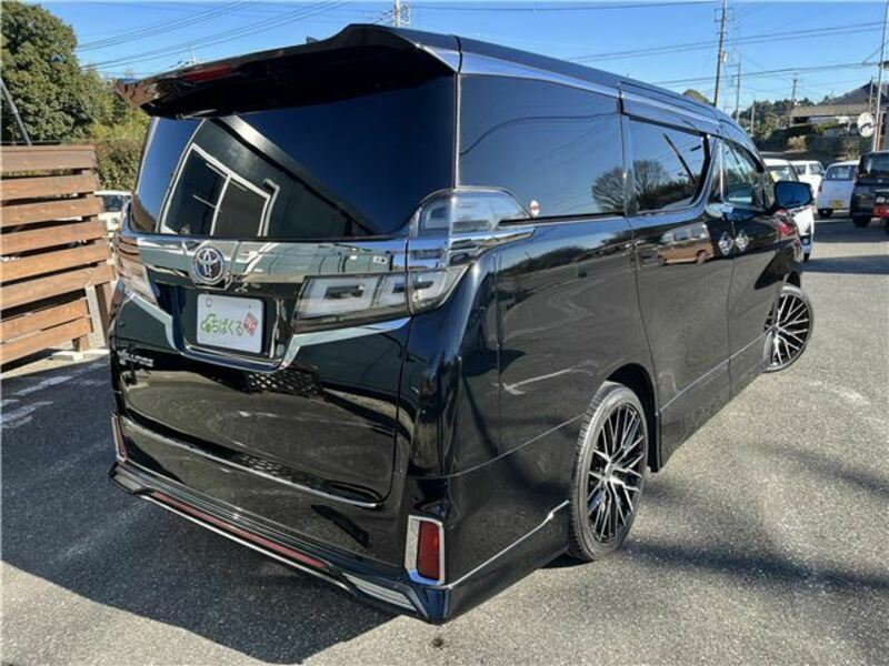 VELLFIRE