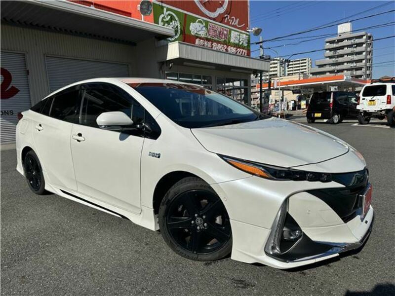 PRIUS PHV