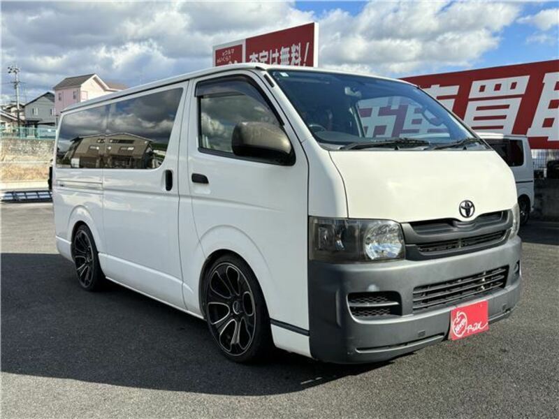 HIACE VAN