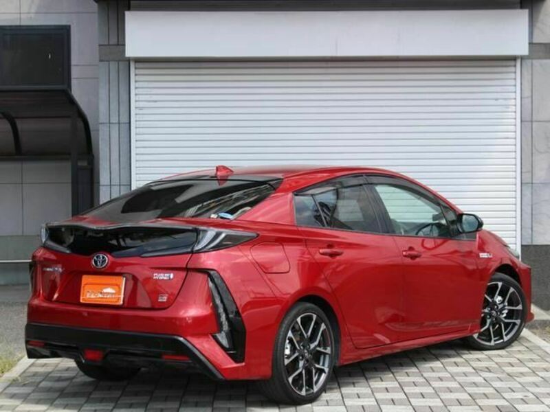 PRIUS PHV