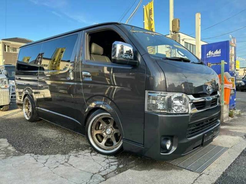 HIACE VAN