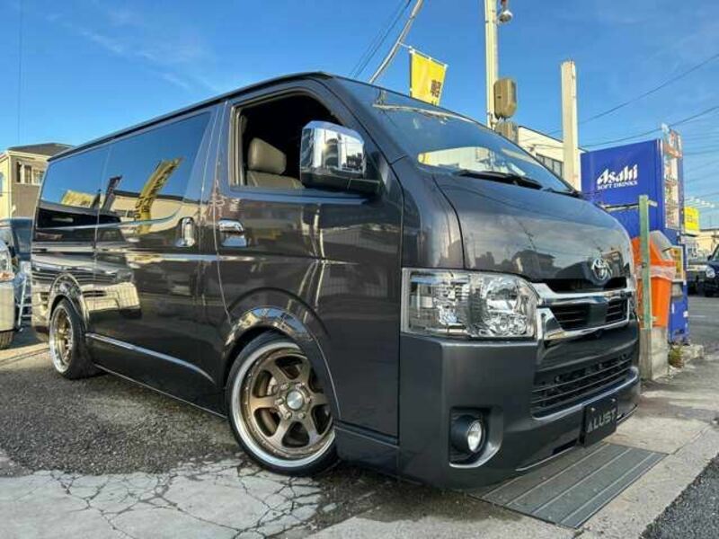 HIACE VAN