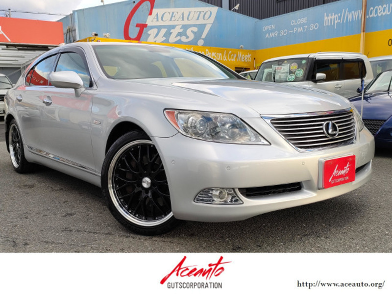 LEXUS LS