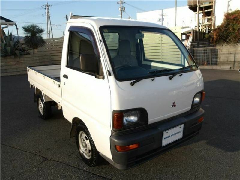 MITSUBISHI MINICAB TRUCK