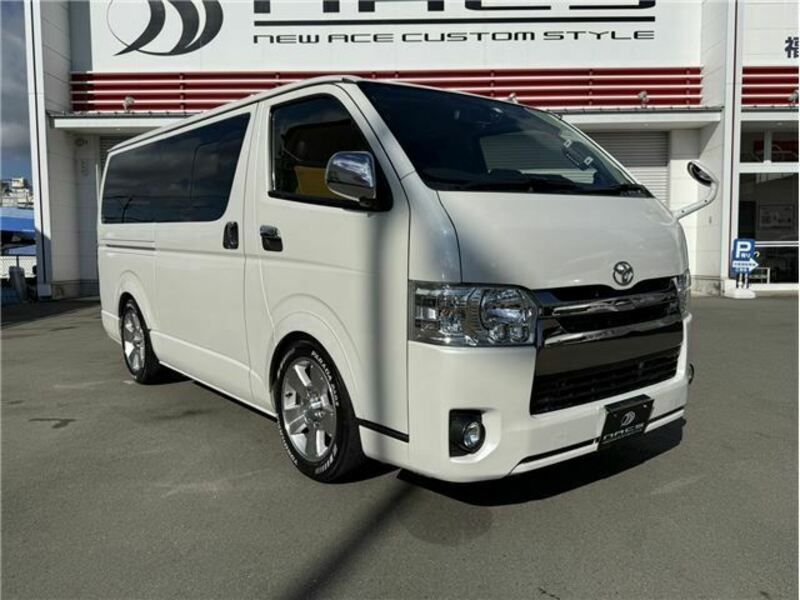 HIACE VAN