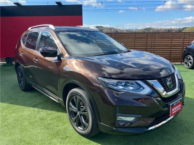 X-TRAIL