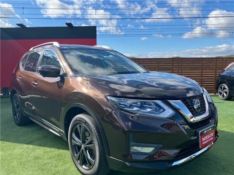 X-TRAIL