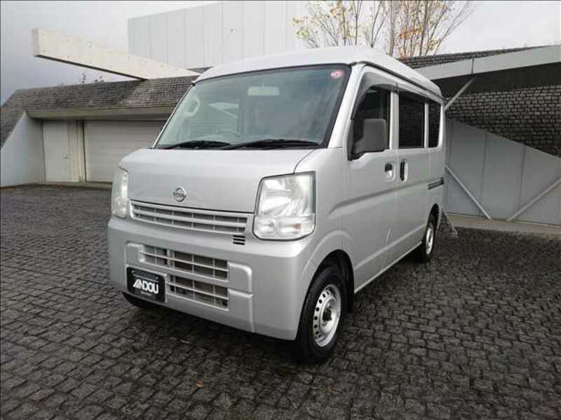 NISSAN NV100CLIPPER