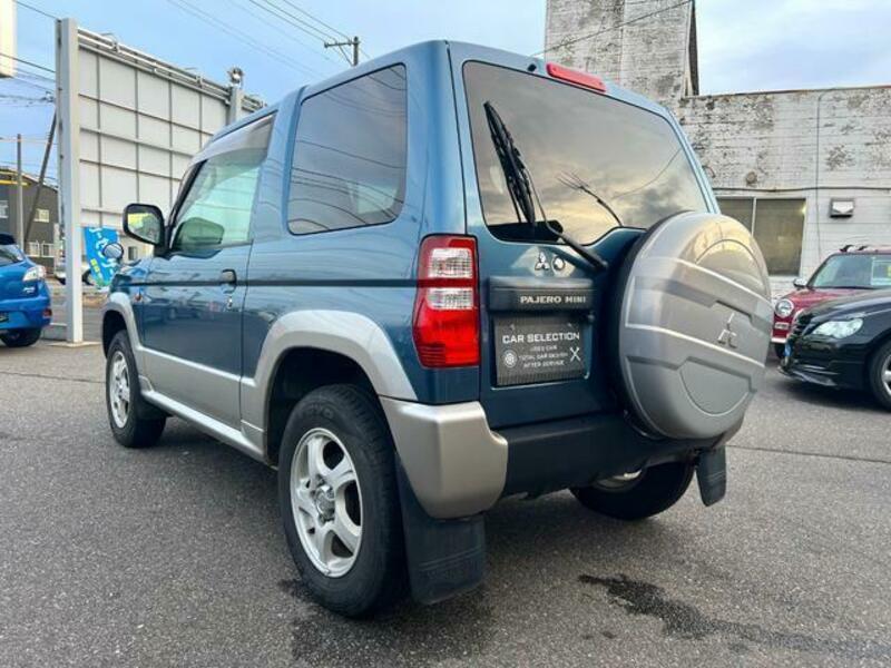 PAJERO MINI