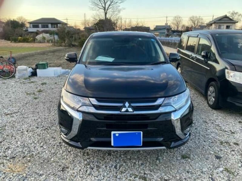 MITSUBISHI OUTLANDER PHEV