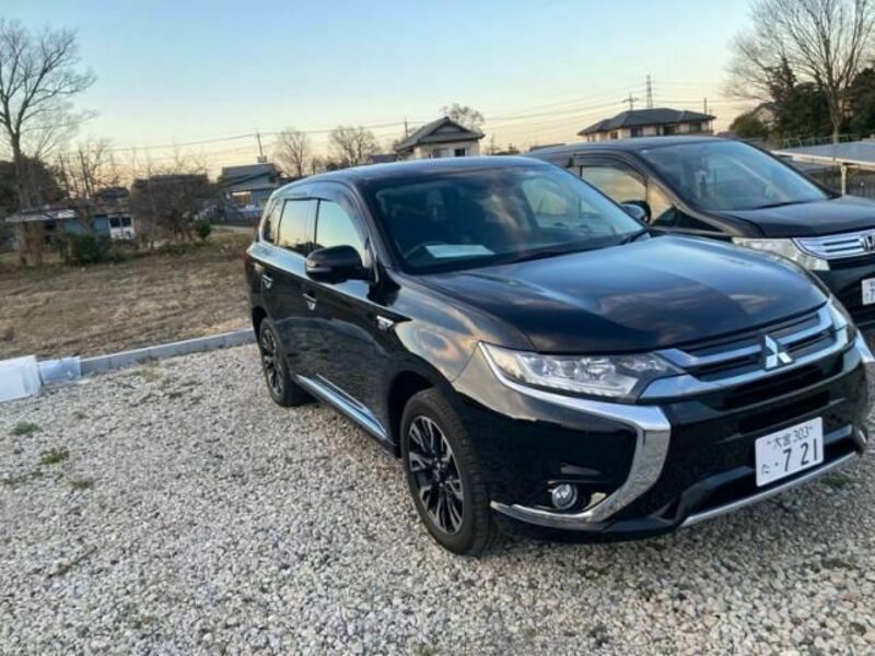 OUTLANDER PHEV