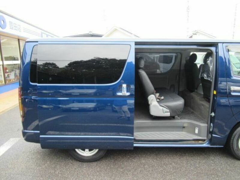 HIACE