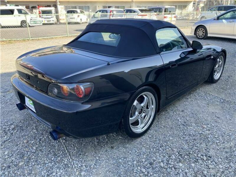 S2000