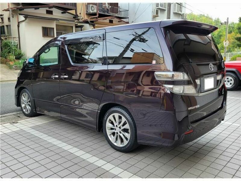 VELLFIRE