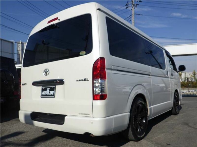 HIACE