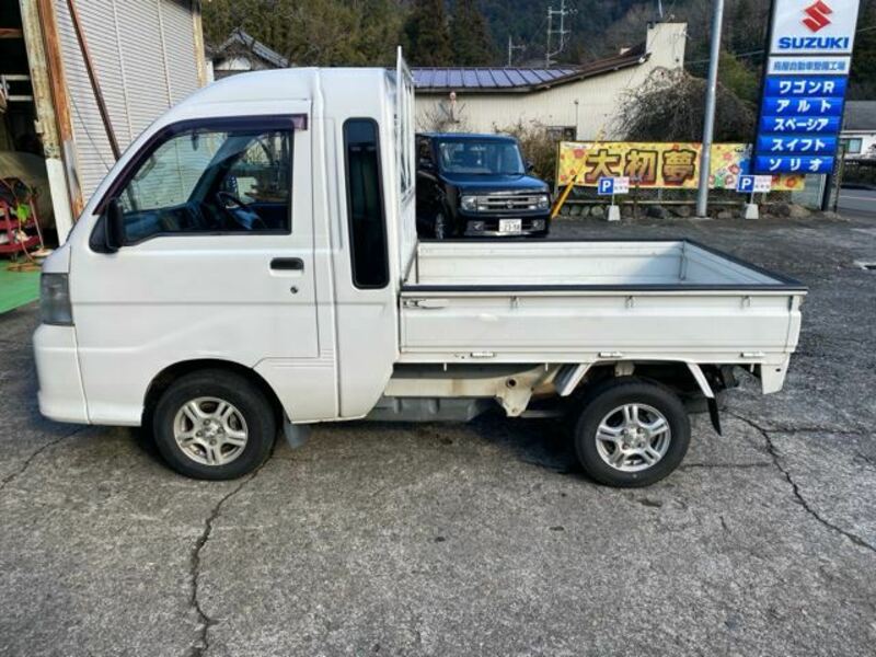 HIJET TRUCK