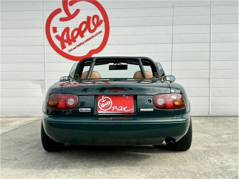 EUNOS ROADSTER